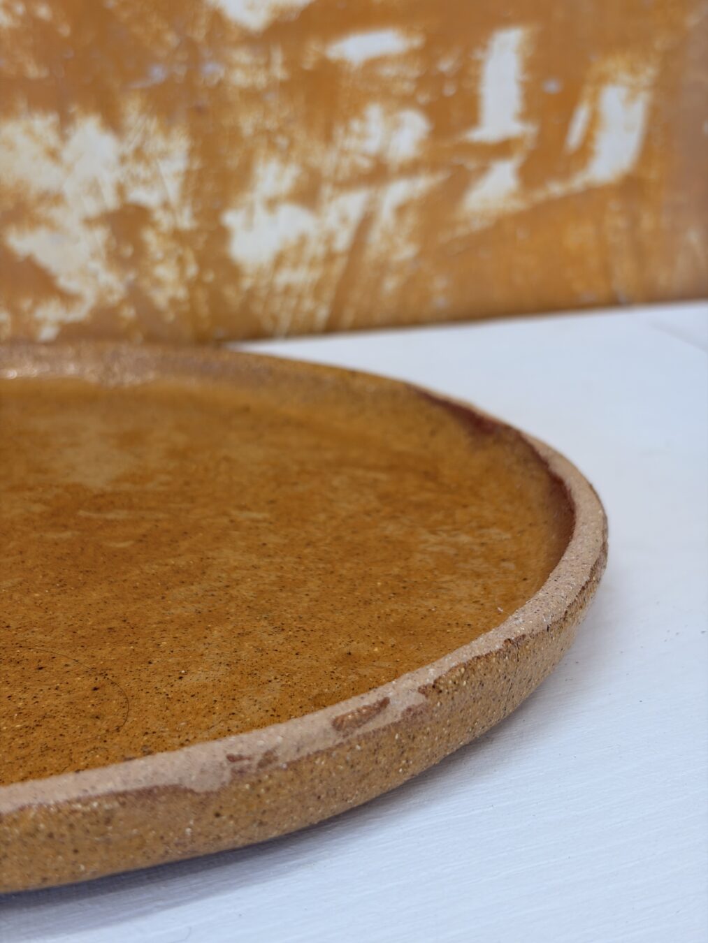 Lot de deux assiettes plates OCRE – Image 5