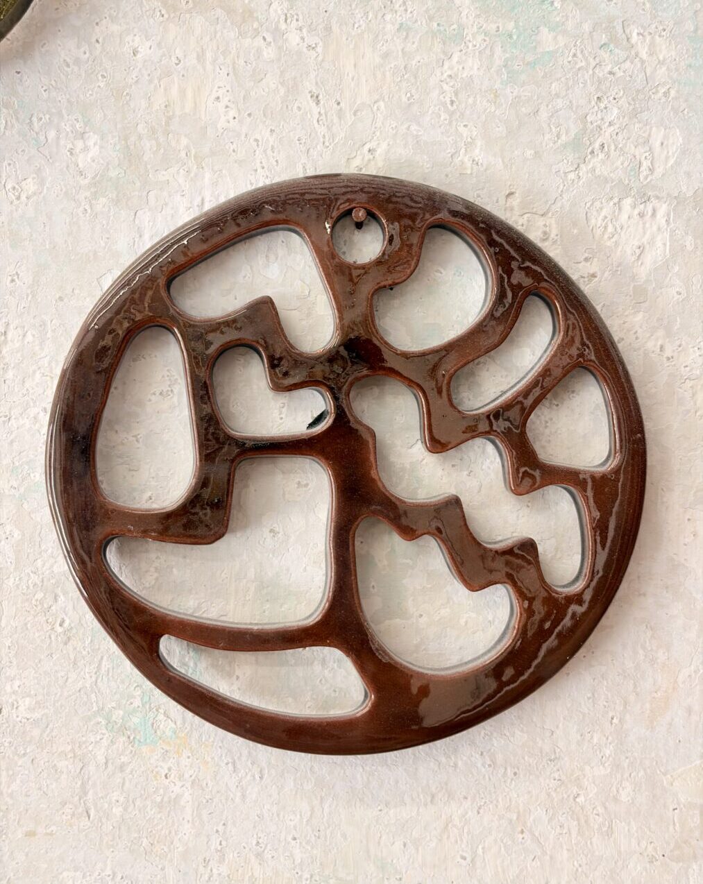 Décoration murale en céramique marron - Diamètre 15 cm